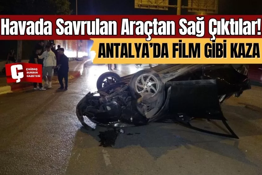 SANİYELER İÇİNDE HURDAYA DÖNDÜ! 5 KİŞİ ARAÇTAN BURNU BİLE KANAMADAN ÇIKTI